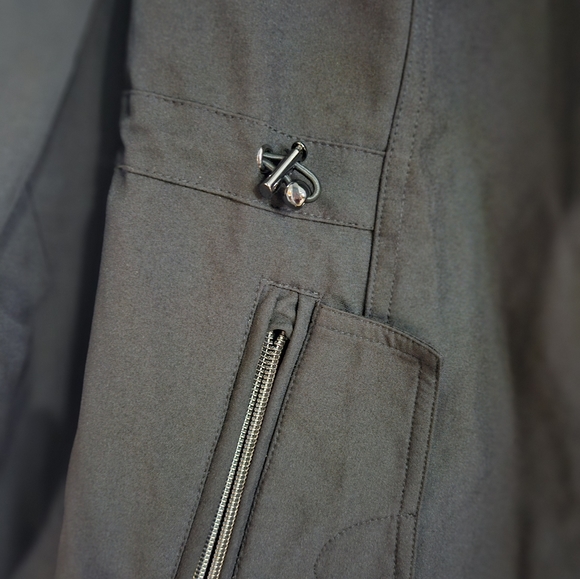 Chillax Black Shell Jacket Size medium - Picture 5 of 8